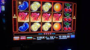 မြန်မာ ဘောလုံးလောင်းကစား Wave Money KBZPay ငွေသွင်းနည်း